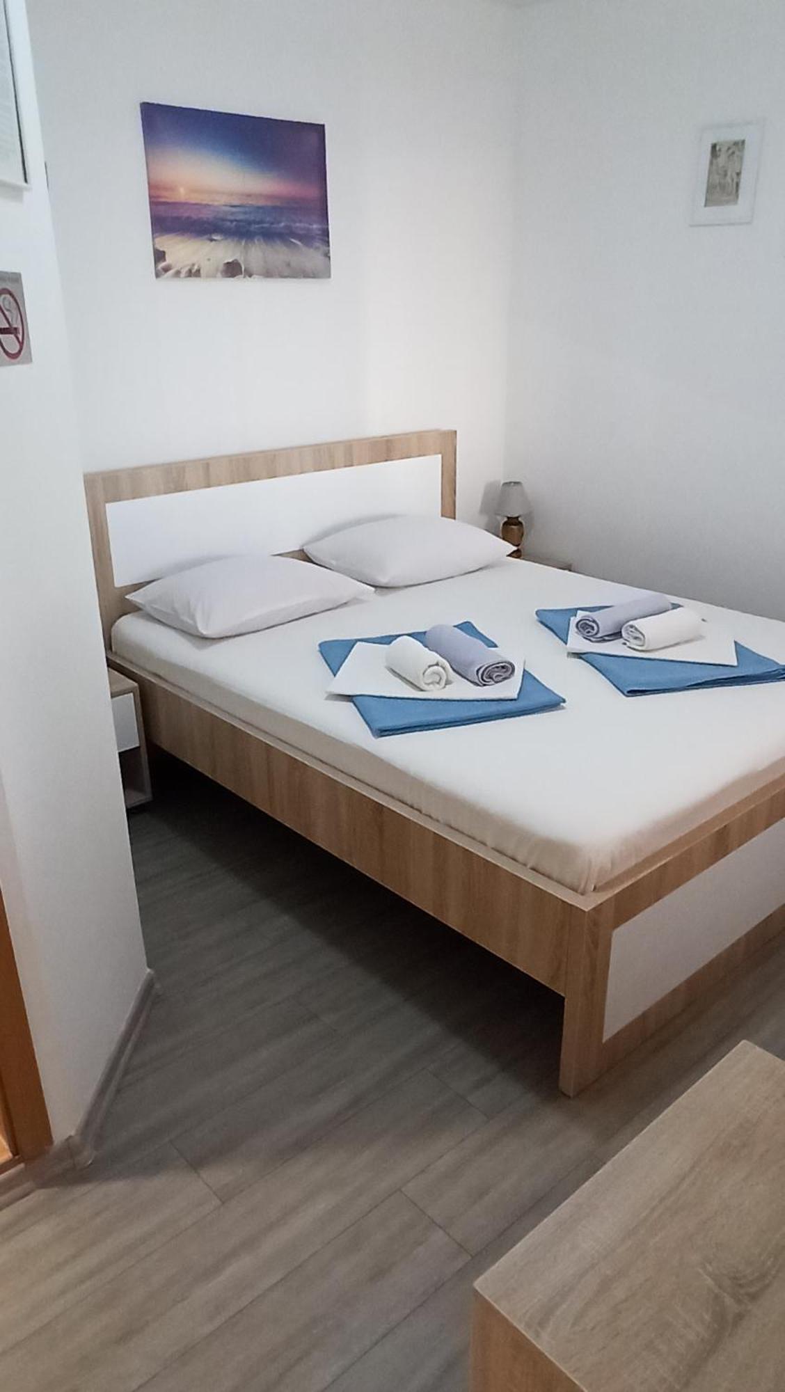 Apartmani - Sobe Cosic Неум Екстер'єр фото