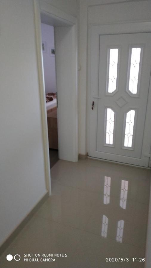 Apartmani - Sobe Cosic Неум Екстер'єр фото